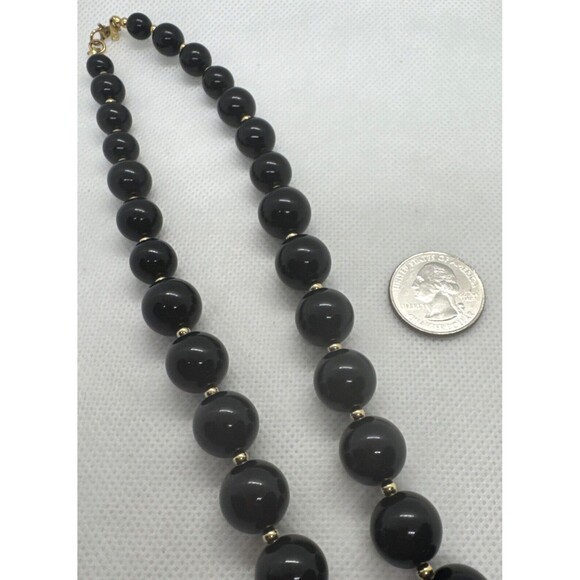 Vintage Monet Signed Graduated Round Black Plastic Beaded 19'' Necklace Retro - Picture 8 of 9